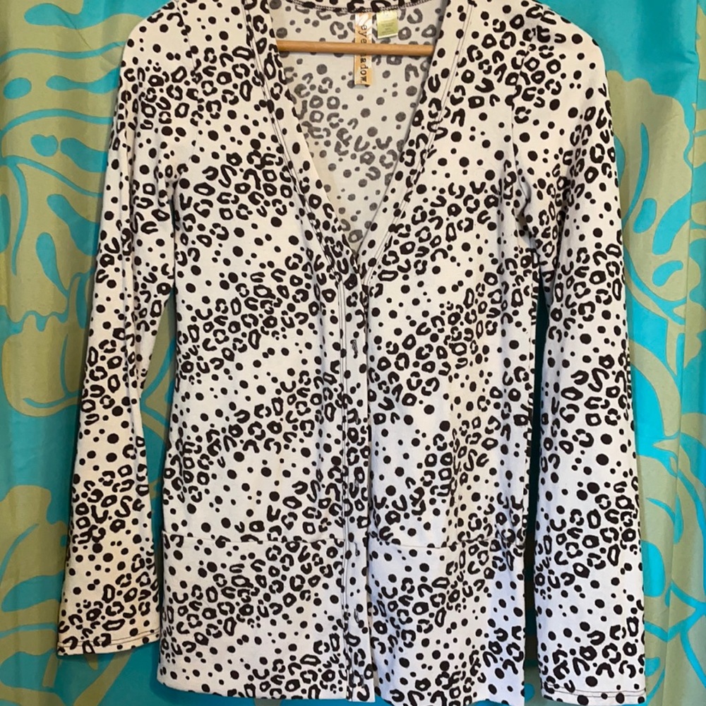 Eyeshadow jacket